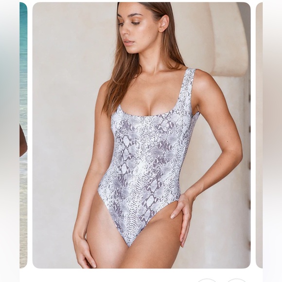 Monday Swimwear Sardinia One Piece Snake P/XS - Picture 2 of 4